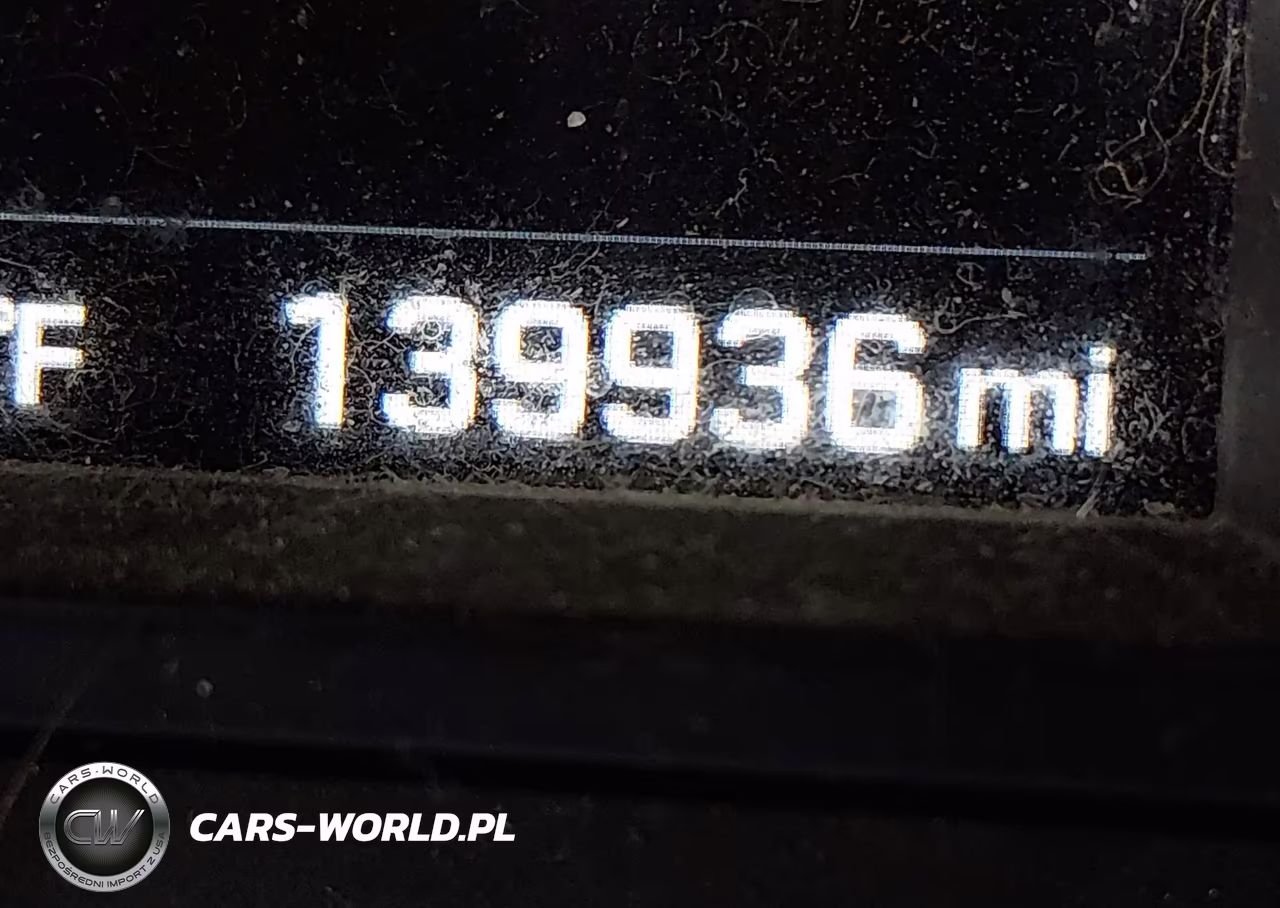 2018 Hyundai Santa Fe Sport 2.0T Ultimate VIN:5XYZW4LA2JG550006 - 16