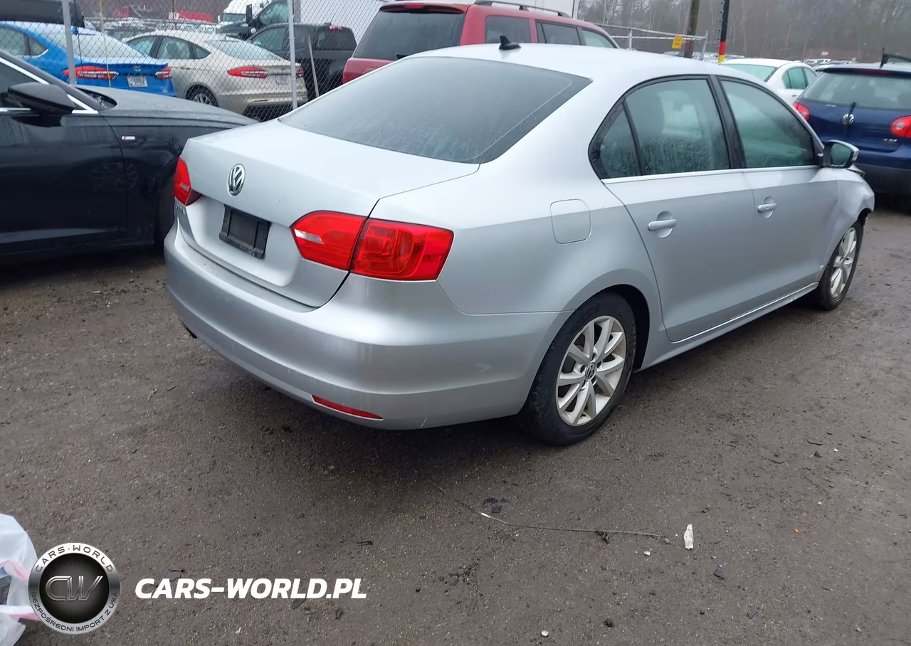 2014 Volkswagen Jetta 1.8T Se VIN:3VWB17AJ5EM206261 - 4