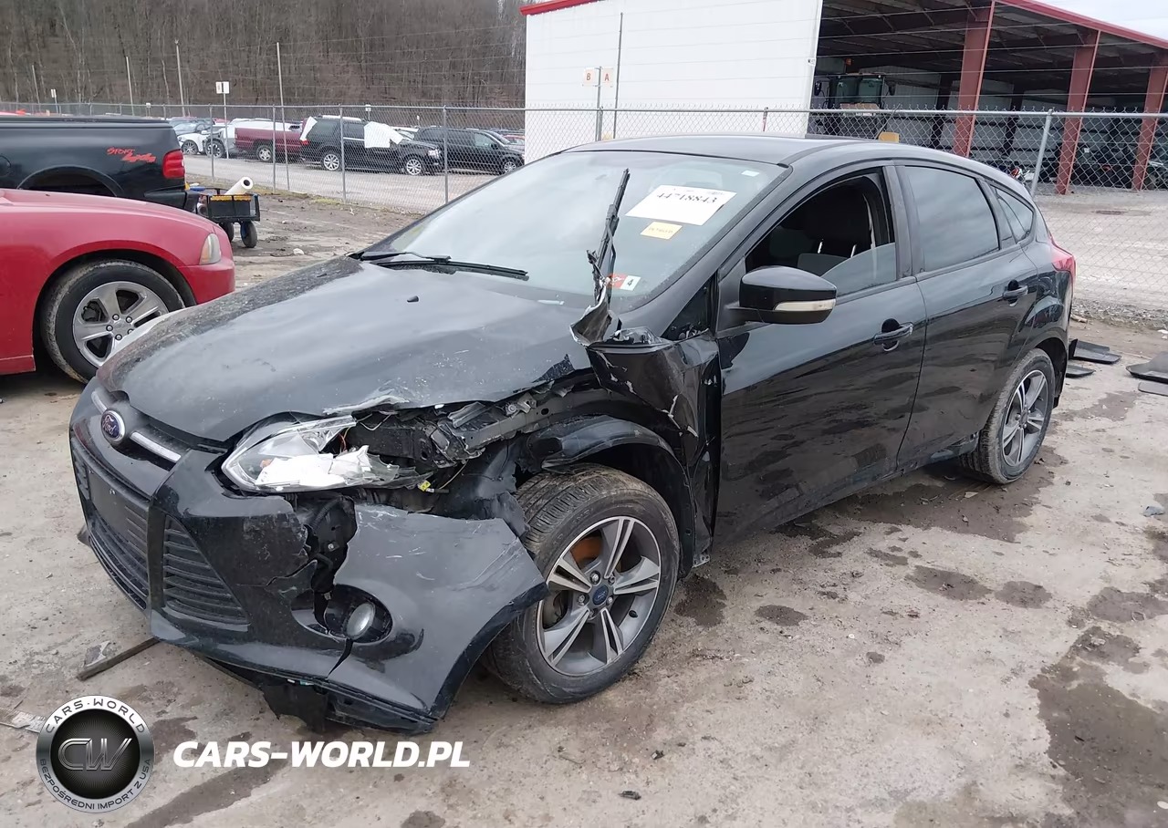 2014 Ford Focus Se VIN:1FADP3K25EL305373 - 2