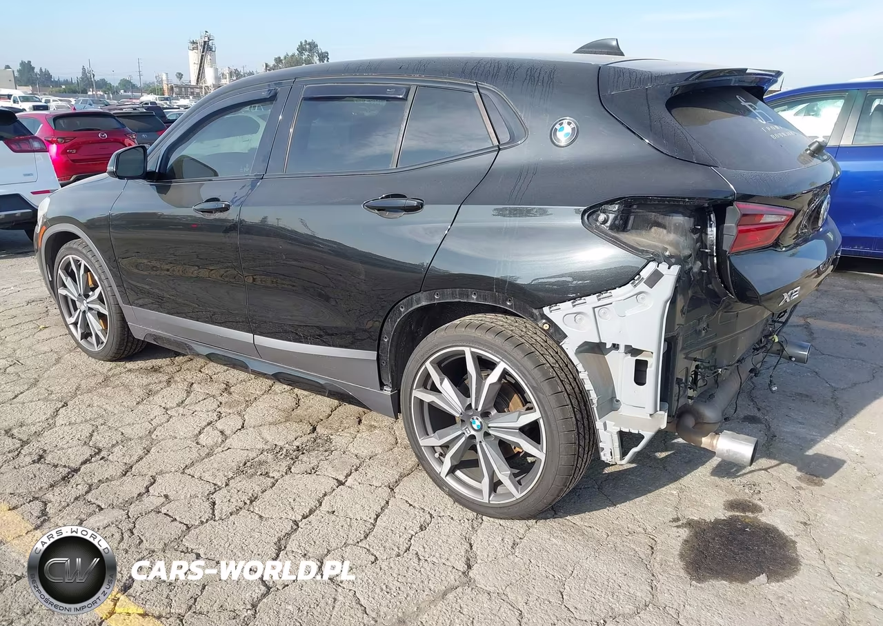 2018 BMW X2 Sdrive28I VIN:WBXYJ3C30JEJ75668 - 3