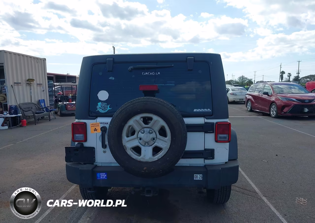 2013 Jeep Wrangler Unlimited Sport VIN:1C4BJWDG1DL550764 - 16