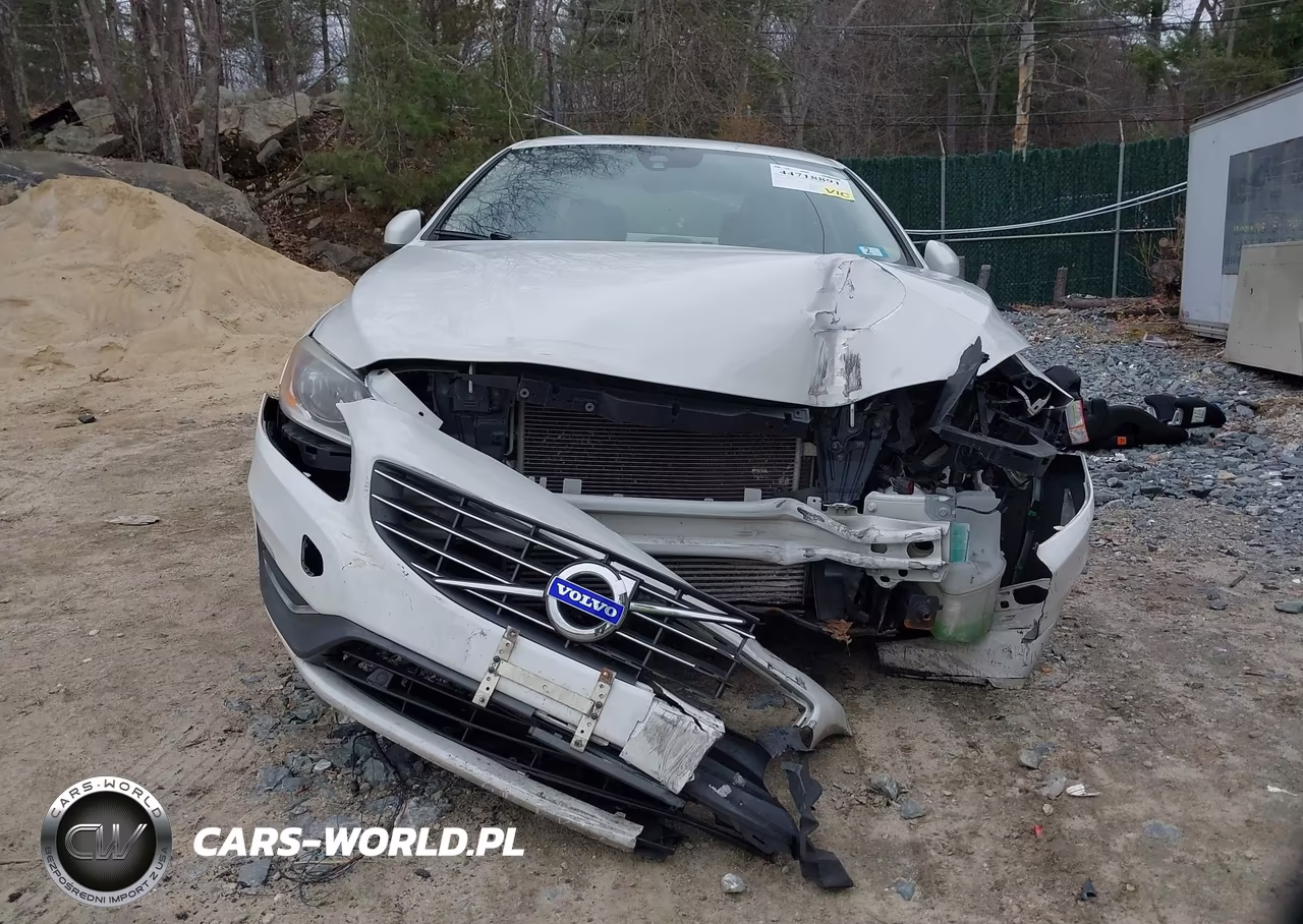 2015 Volvo S60 T5 Premier VIN:YV126MFK6F1361107 - 13