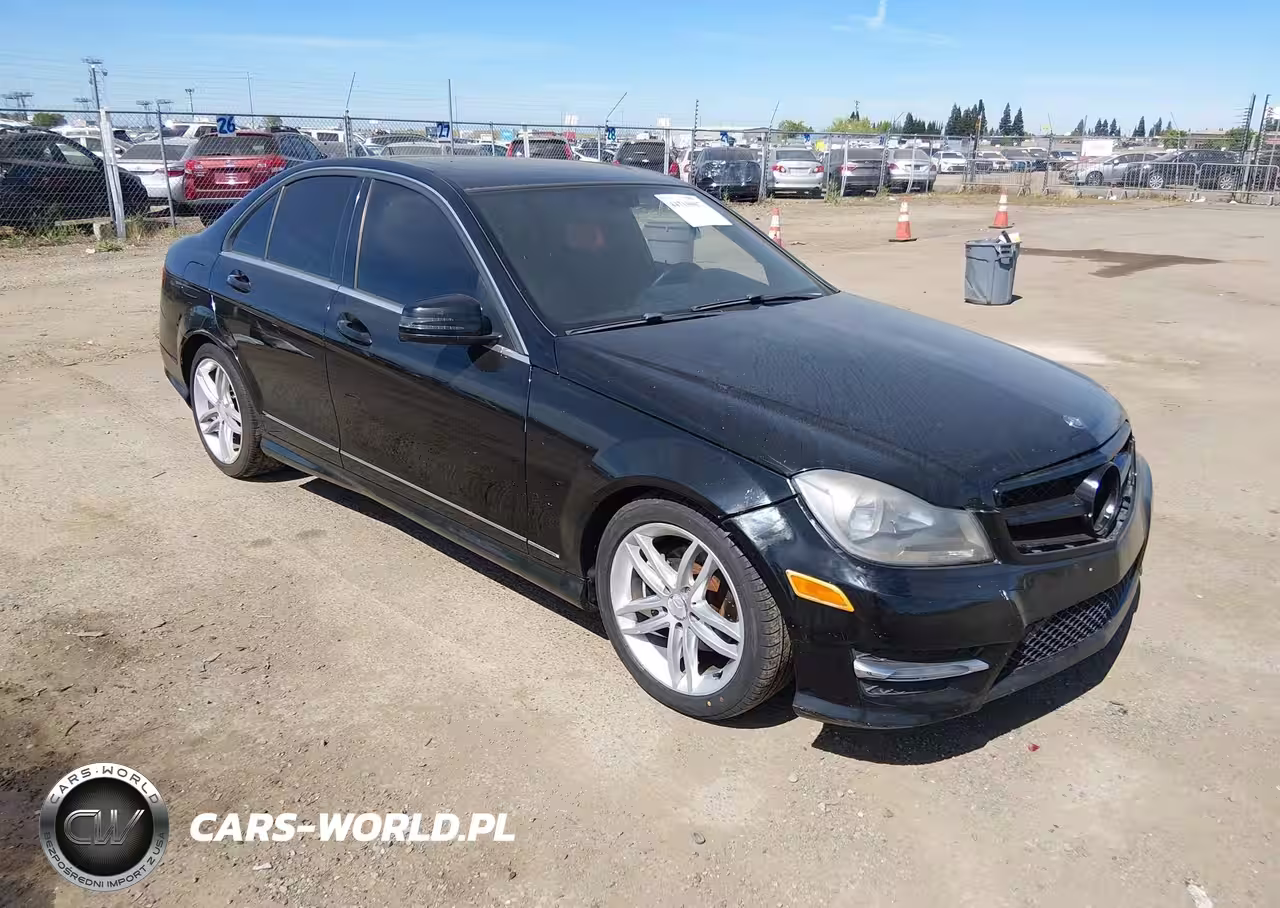 2013 Mercedes-Benz C 250 Sport
