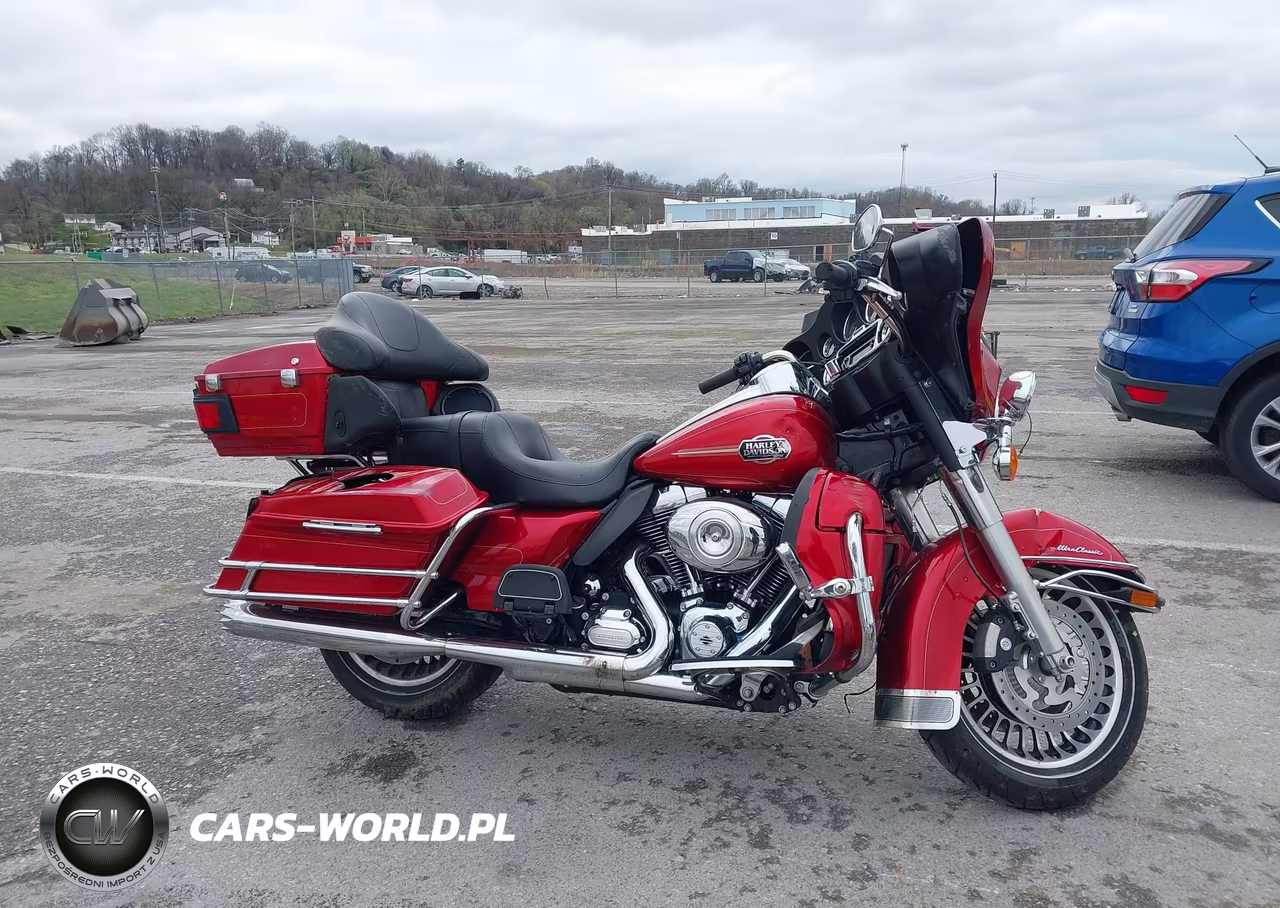 2013 Harley-Davidson Flhtcu Ultra Classic Electra Gld VIN:1HD1FCM10DB695354 - 12