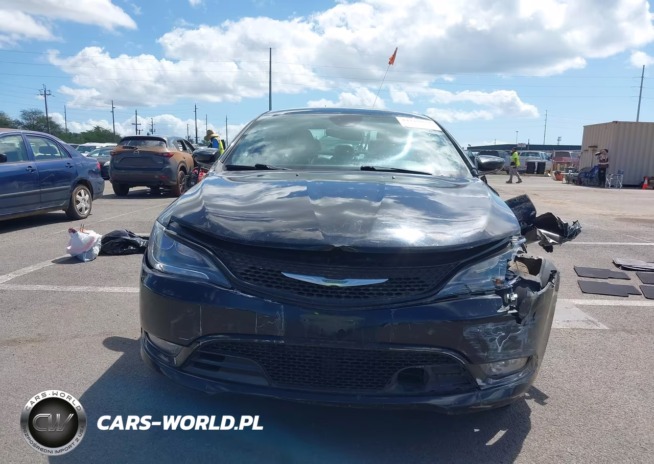 2015 Chrysler 200 S VIN:1C3CCCBB7FN558139 - 12