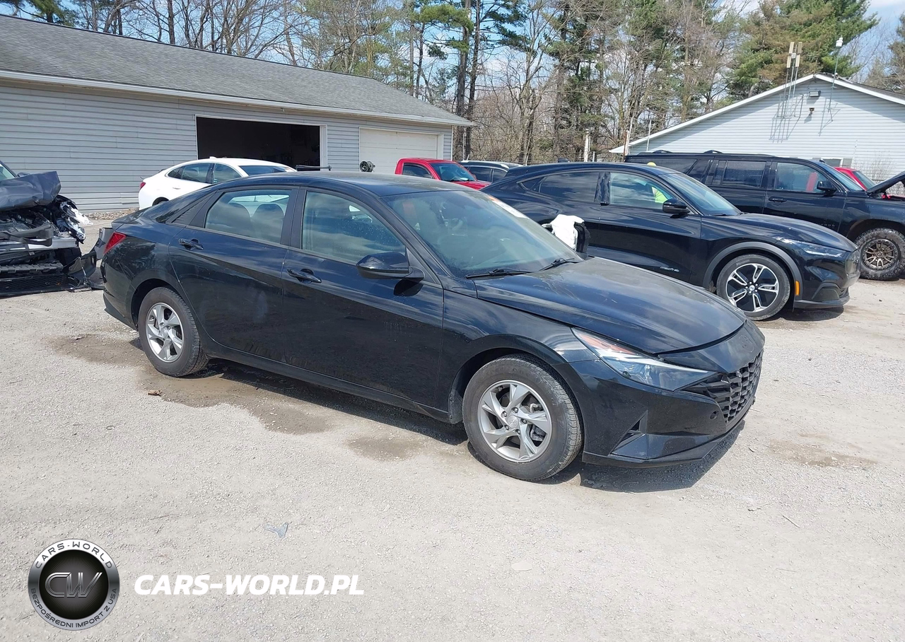 2021 Hyundai Elantra Se