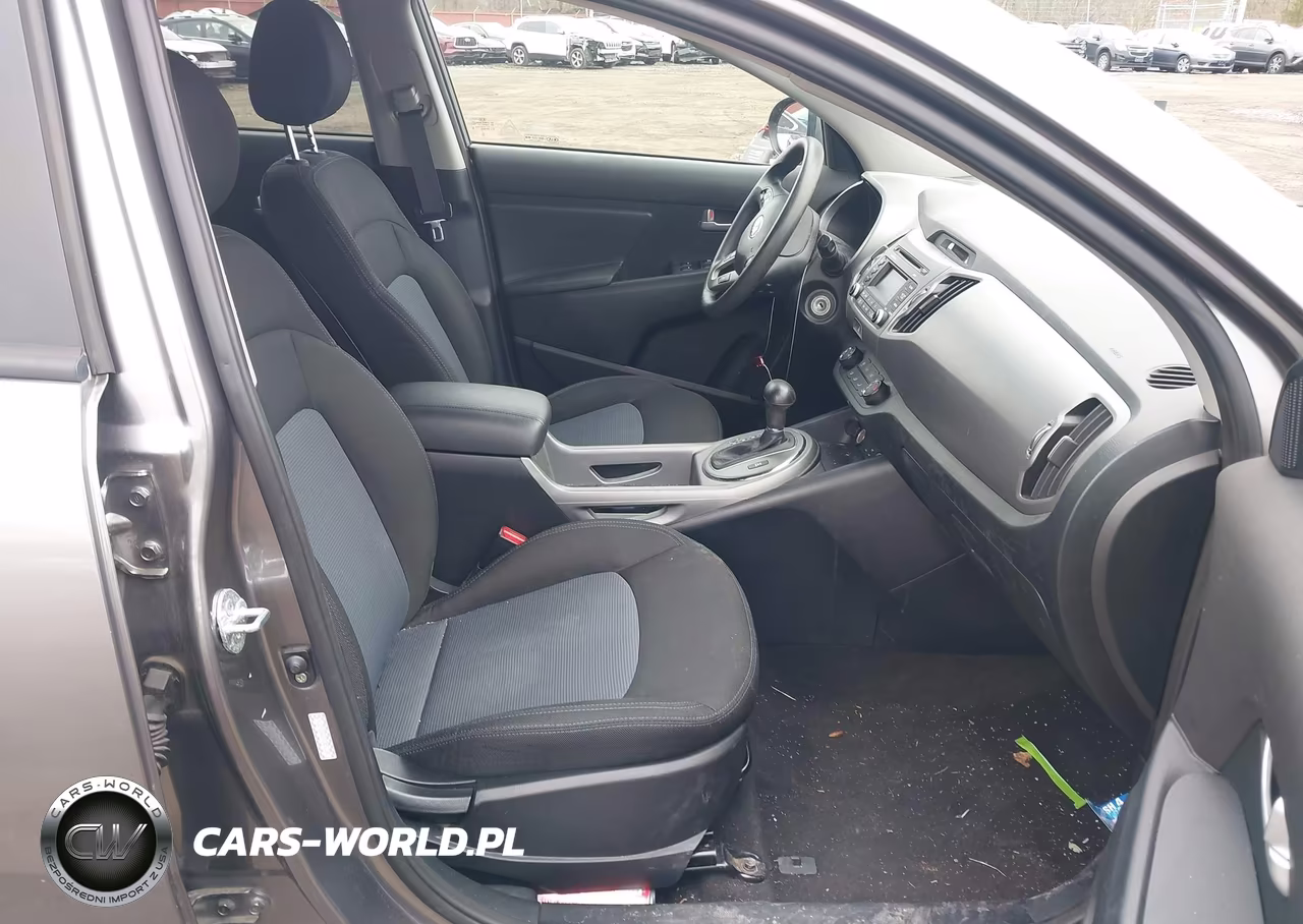 2016 Kia Sportage Lx VIN:KNDPBCAC9G7802390 - 5