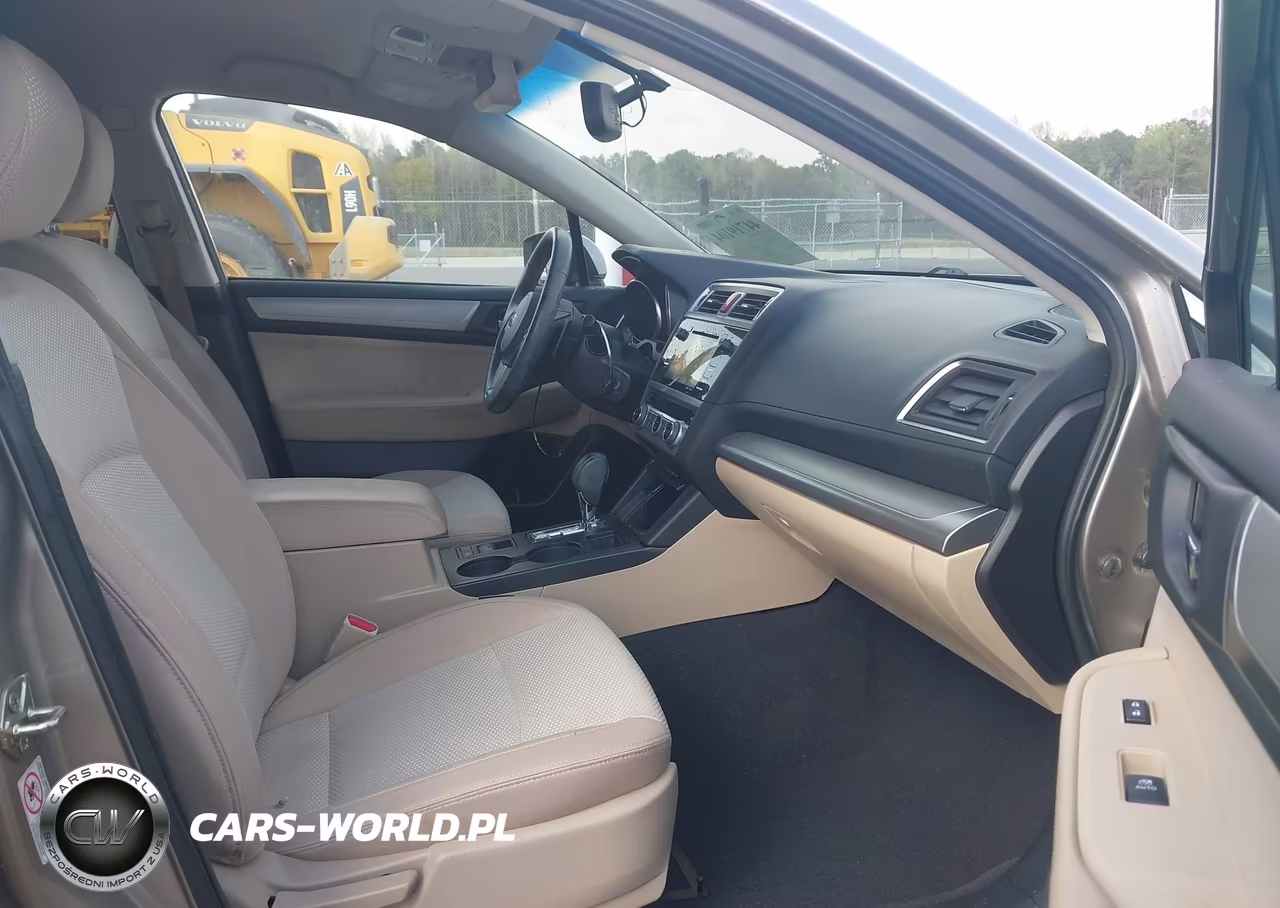 2016 Subaru Outback 2.5I Premium VIN:4S4BSBCC9G3292109 - 5