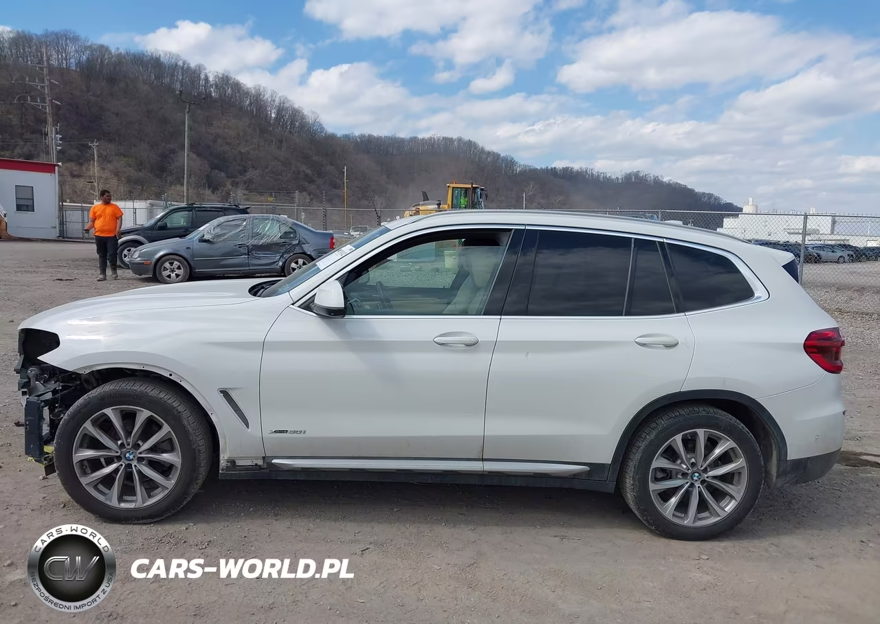 2018 BMW X3 xDrive30I VIN:5UXTR9C5XJLC73155 - 15