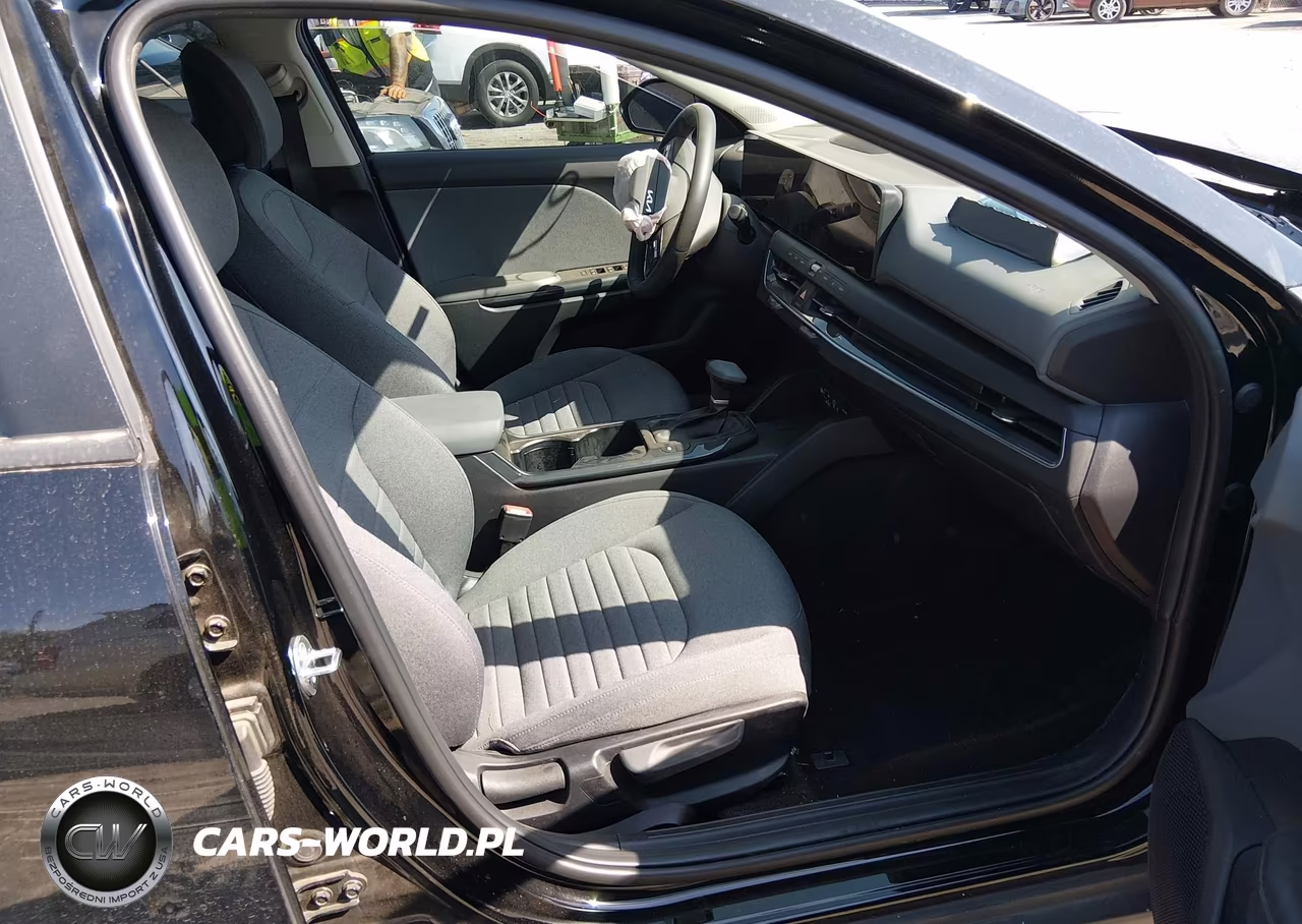 2025 Kia K4 Ex VIN:3KPFU4DE5SE123962 - 5
