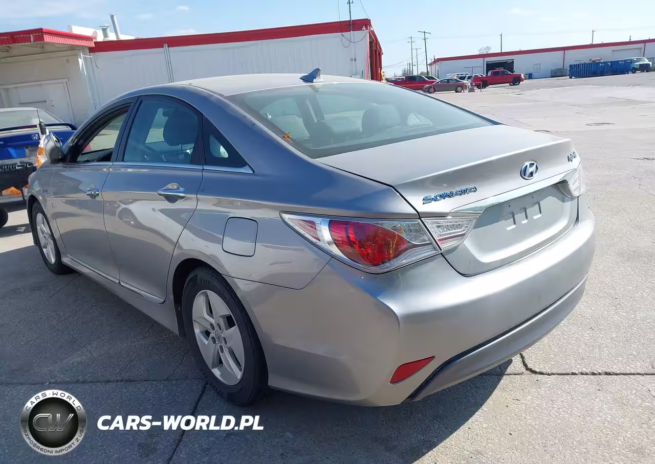 2011 Hyundai Sonata Hybrid VIN:KMHEC4A41BA001916 - 3