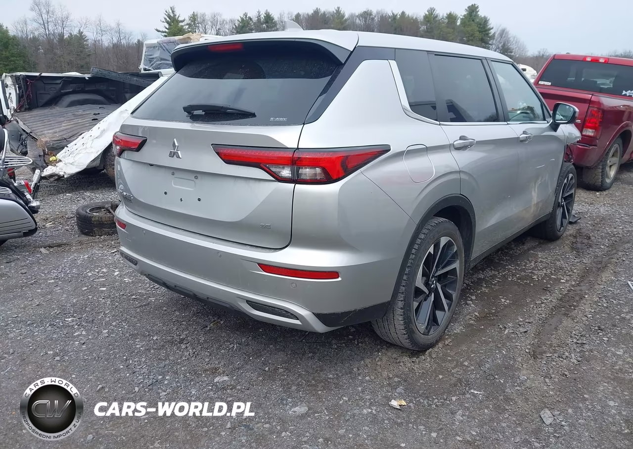 2022 Mitsubishi Outlander Black Edition S-Awc-Se 2.5 S-Awc-Se Launch Edition S-Awc VIN:JA4J4UA84NZ066486 - 4