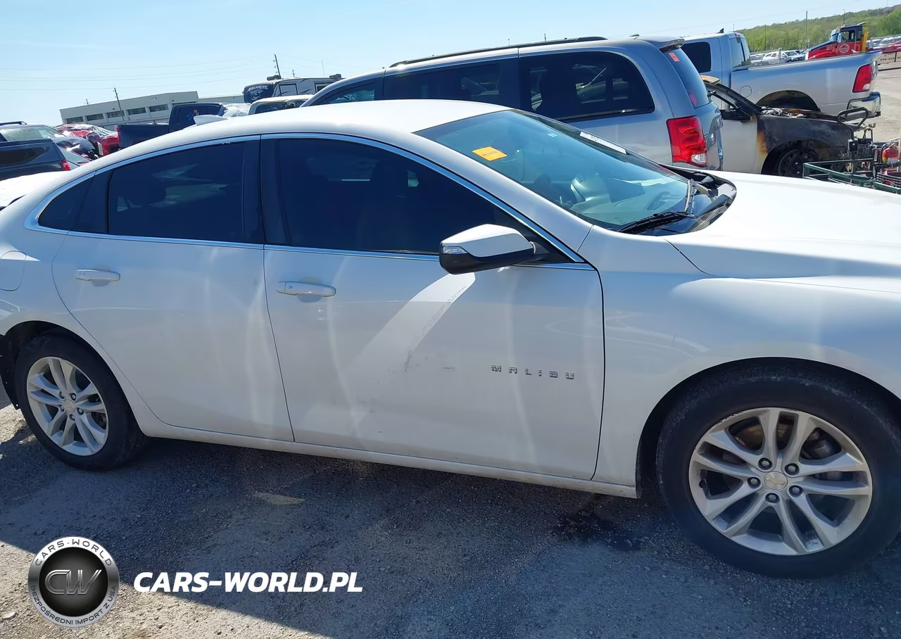 2018 Chevrolet Malibu Lt VIN:1G1ZD5ST3JF122911 - 13