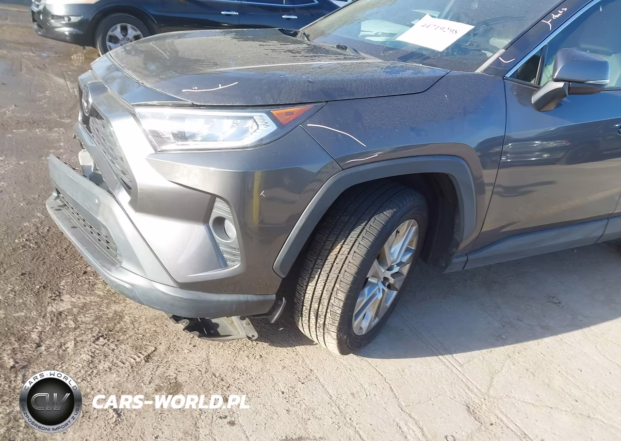 2021 Toyota Rav4 Xle Premium VIN:2T3C1RFV2MW147682 - 18