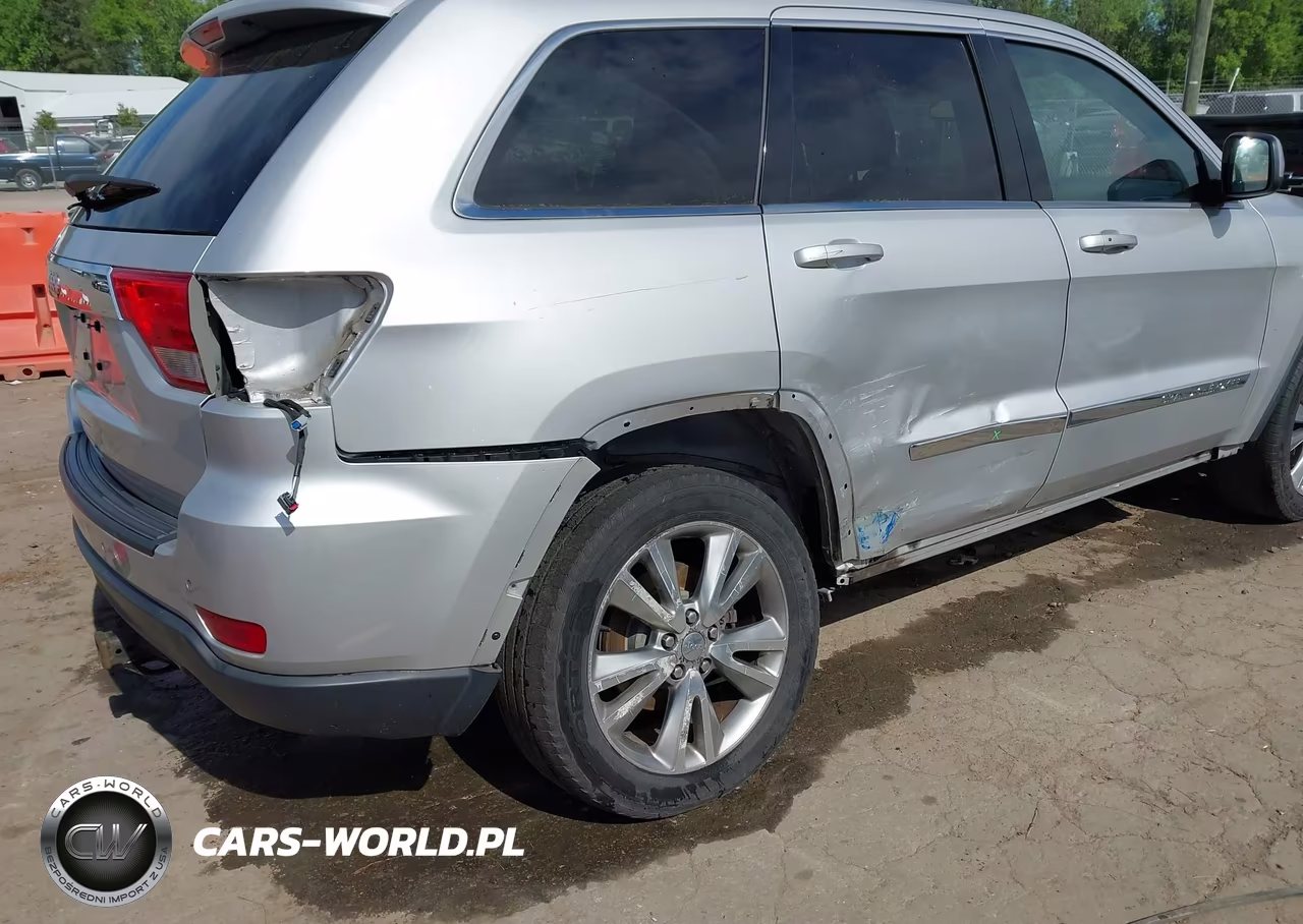 2013 Jeep Grand Cherokee Laredo VIN:1C4RJFAG2DC539095 - 6