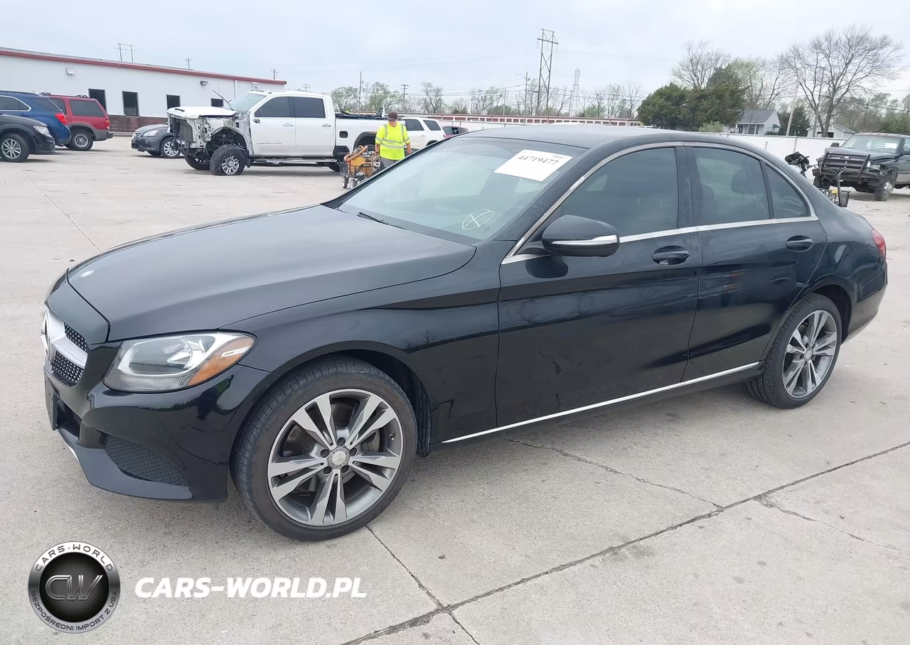 2015 Mercedes-Benz C 300 4Matic VIN:55SWF4KB1FU029403 - 2