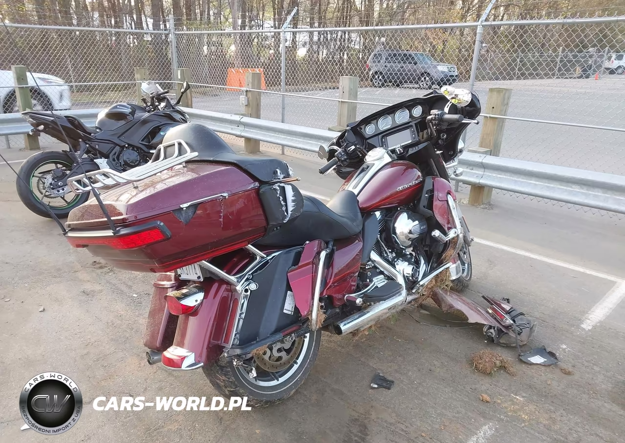 2016 Harley-Davidson Flhtk Ultra Limited VIN:1HD1KEL10GB646748 - 4