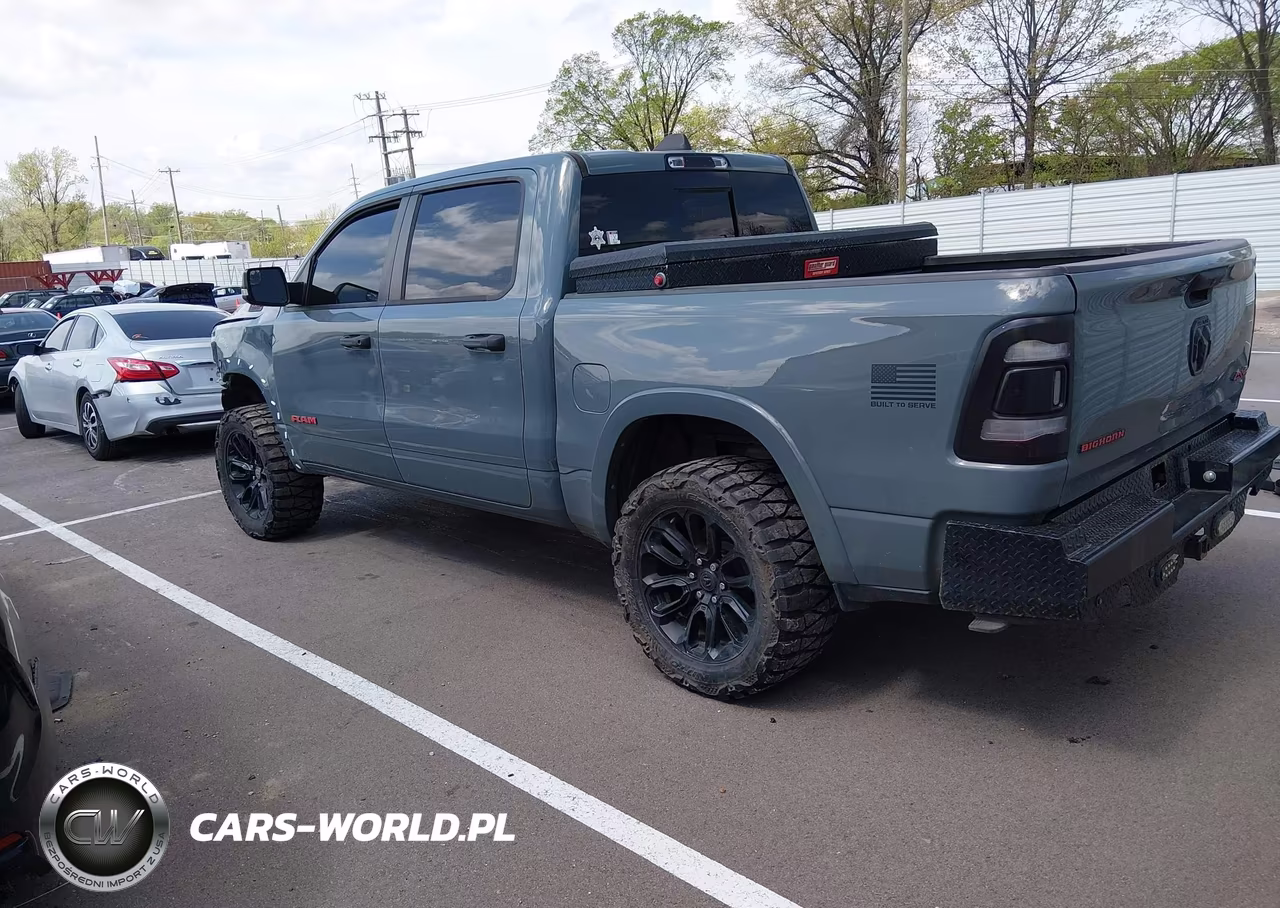 2021 Ram 1500 VIN:1C6SRFFT4MN597253 - 3