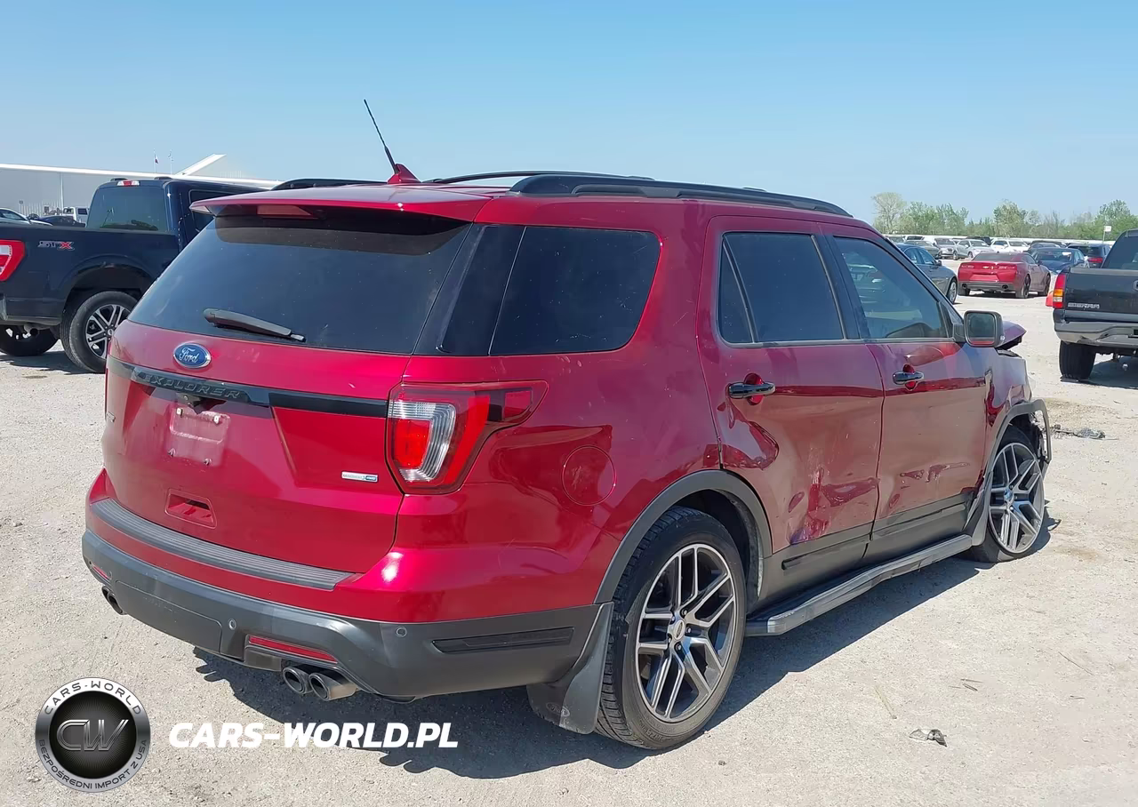 2019 Ford Explorer Sport VIN:1FM5K8GT8KGB53262 - 4