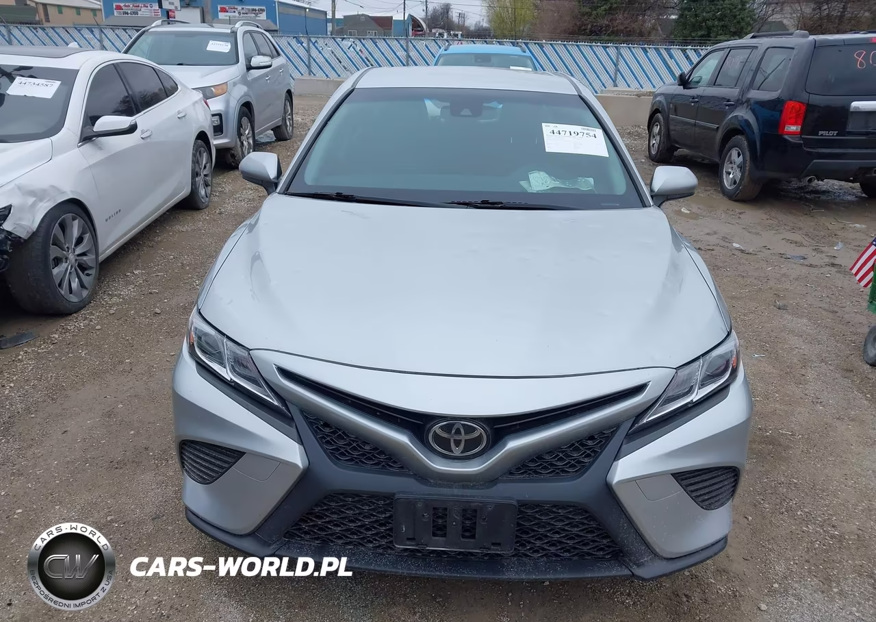 2018 Toyota Camry Se VIN:JTNB11HK3J3029229 - 12