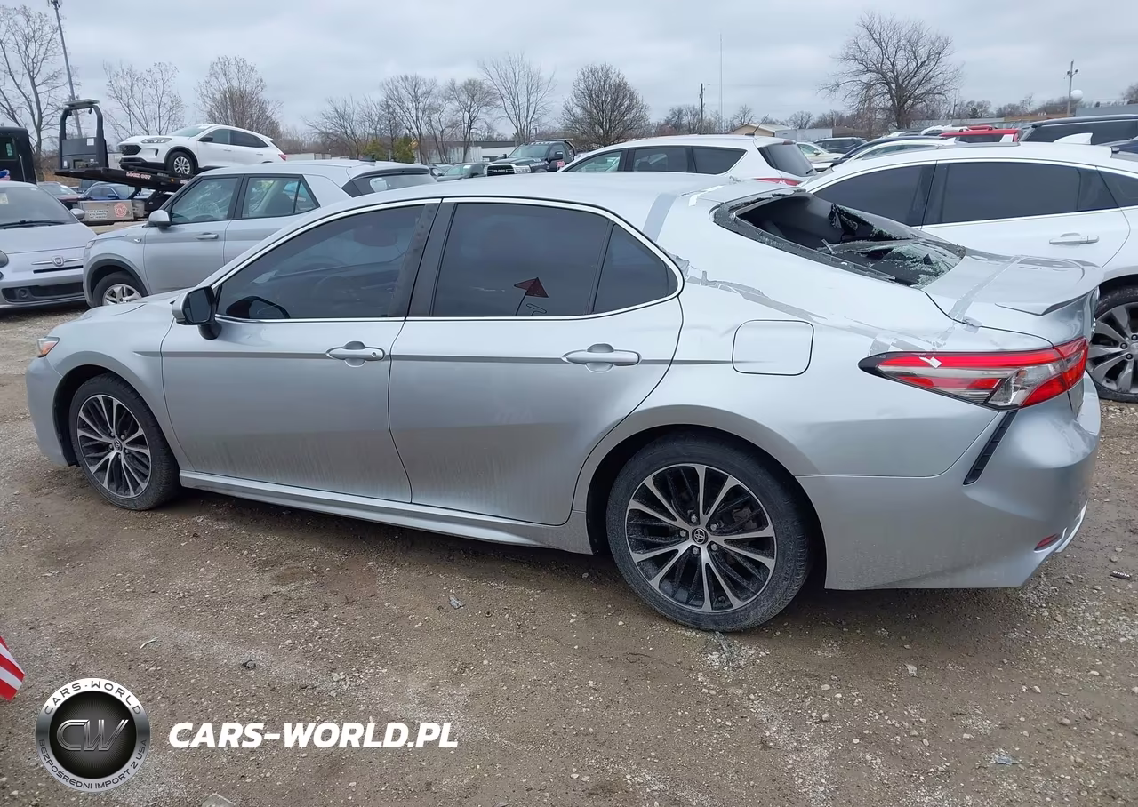 2018 Toyota Camry Se VIN:JTNB11HK3J3029229 - 14