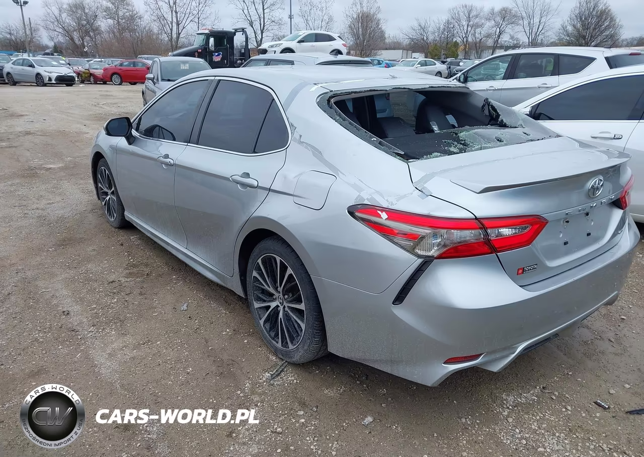 2018 Toyota Camry Se VIN:JTNB11HK3J3029229 - 3