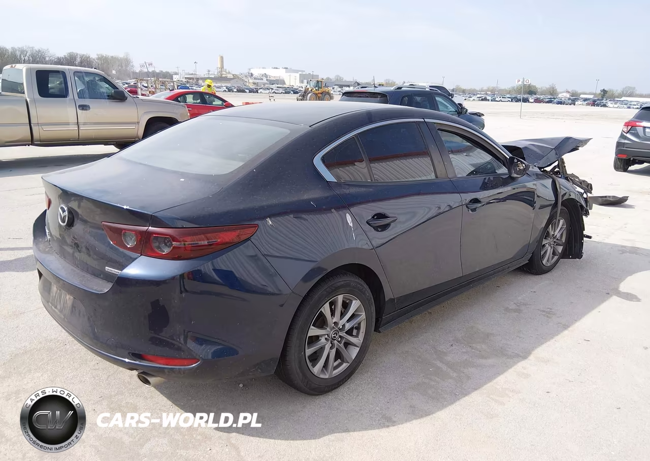 2021 Mazda Mazda3 2.5 S VIN:JM1BPAAL8M1313364 - 4
