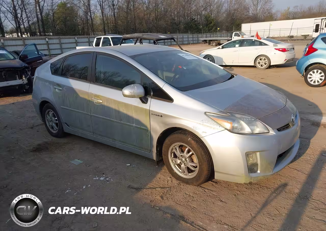 2011 Toyota Prius Three