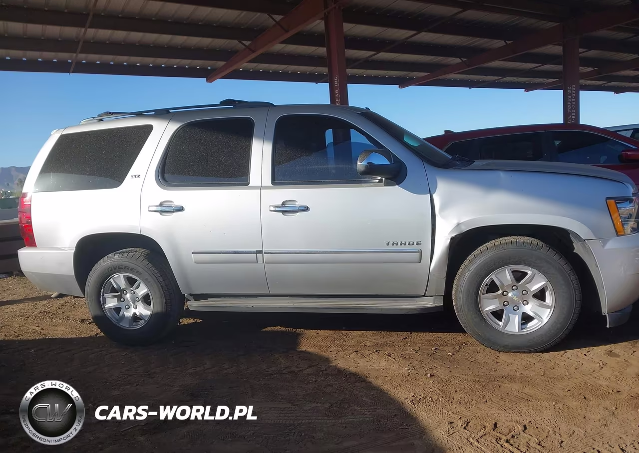2010 Chevrolet Tahoe Ltz VIN:1GNUCCE04AR223276 - 13