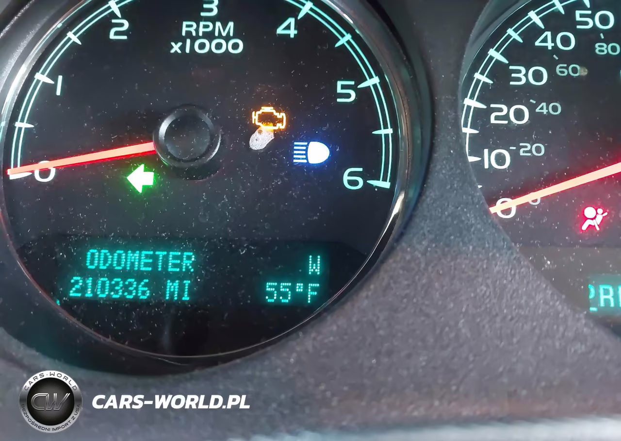 2010 Chevrolet Tahoe Ltz VIN:1GNUCCE04AR223276 - 15