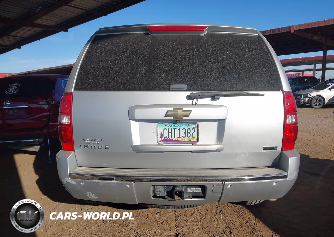 2010 Chevrolet Tahoe Ltz VIN:1GNUCCE04AR223276 - 16