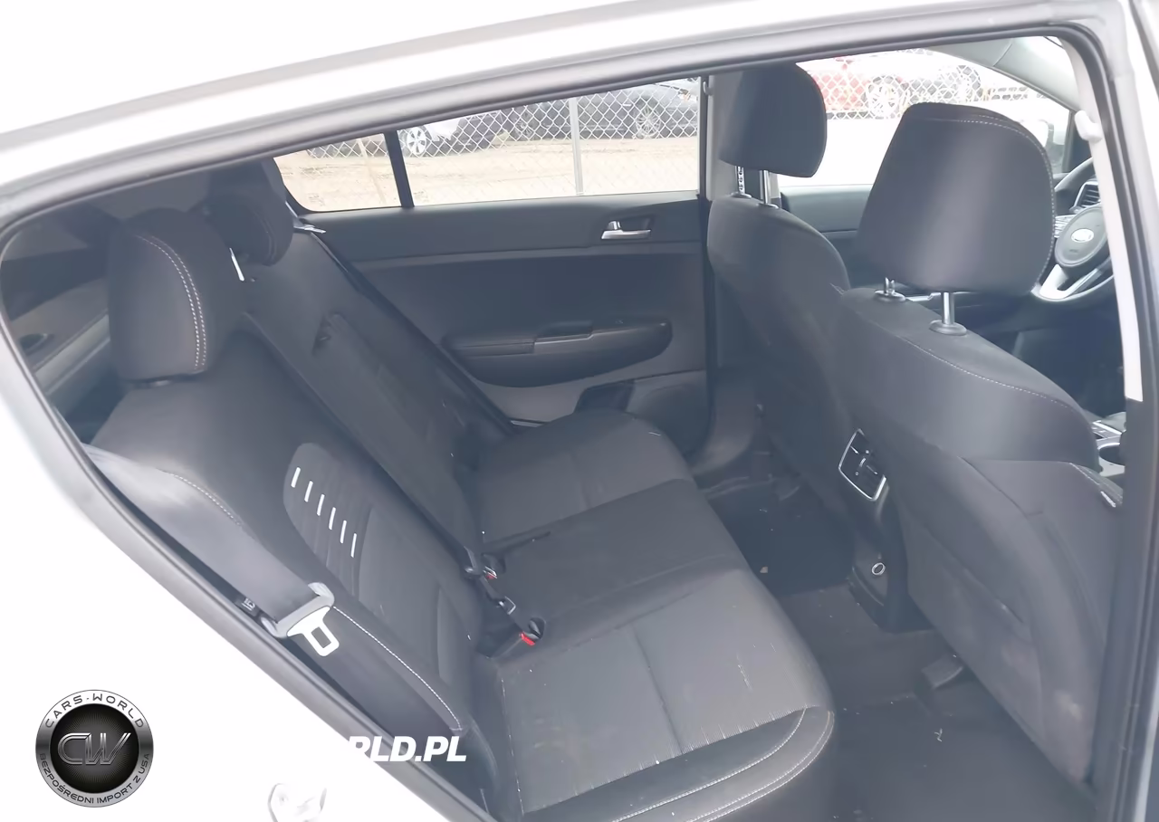 2021 Kia Sportage Lx VIN:KNDPMCAC4M7848635 - 8