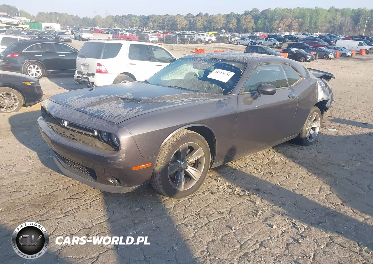 2019 Dodge Challenger Sxt VIN:2C3CDZAG2KH674011 - 2