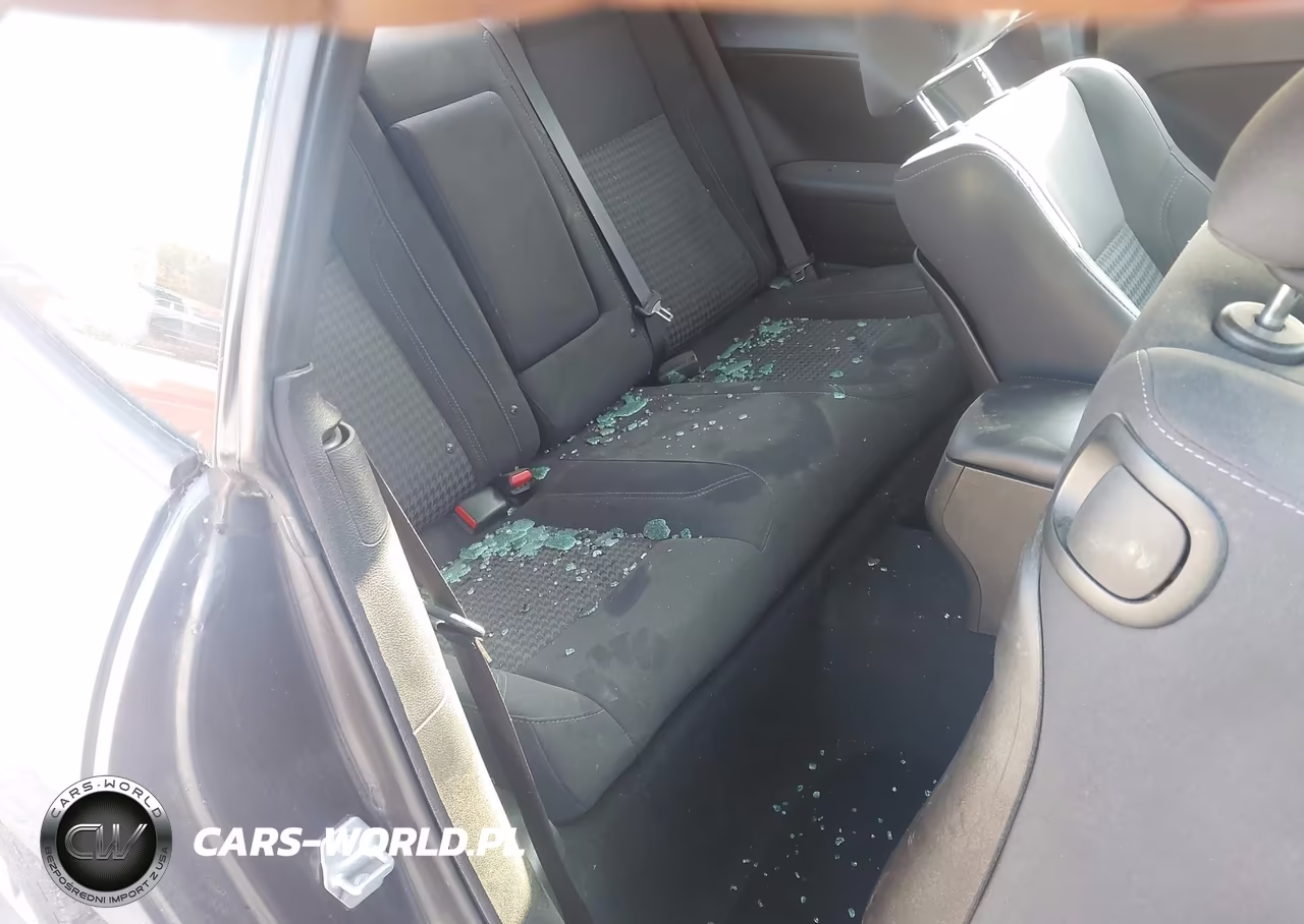 2019 Dodge Challenger Sxt VIN:2C3CDZAG2KH674011 - 8
