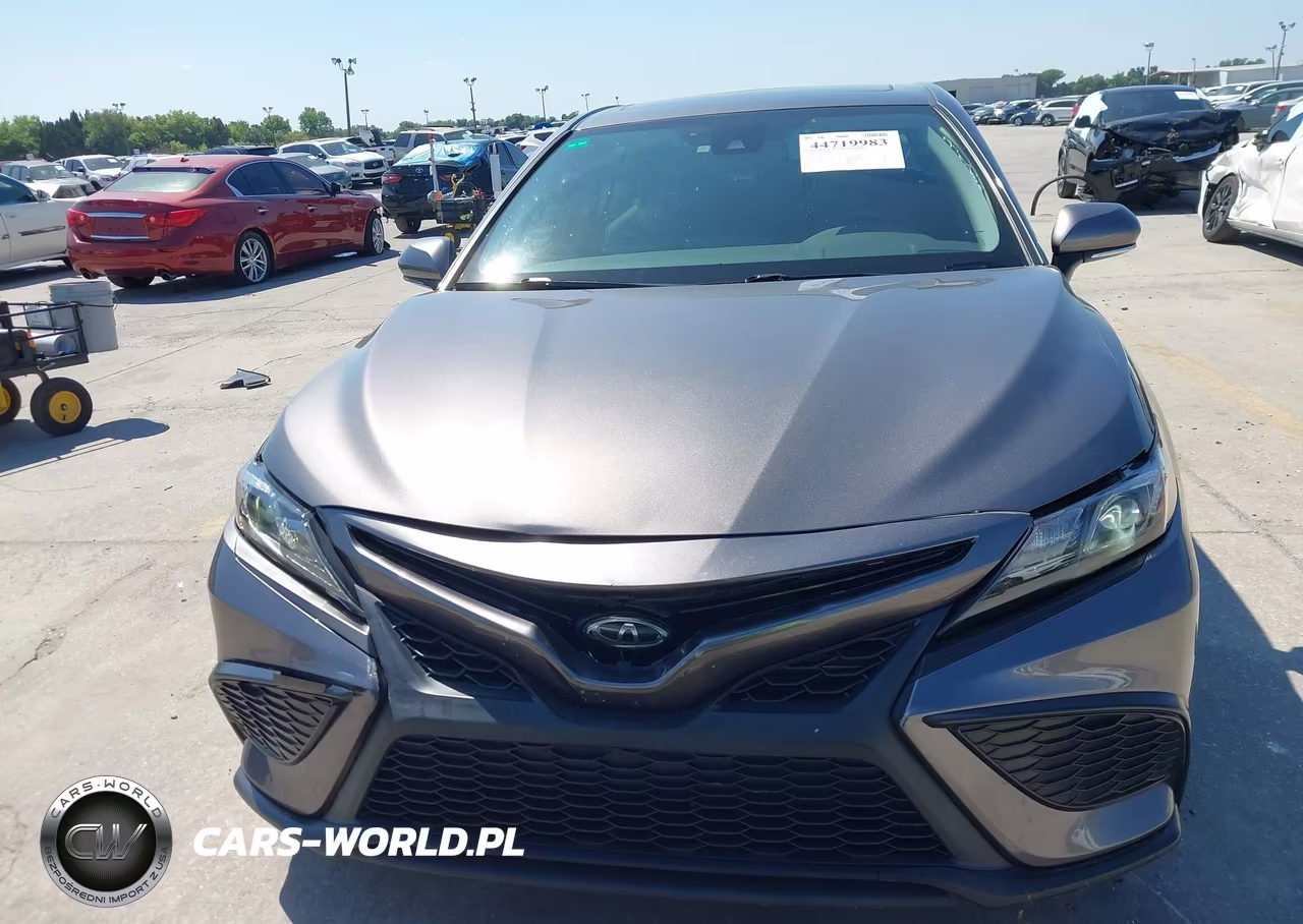 2022 Toyota Camry Se VIN:4T1T11AK6NU676478 - 12