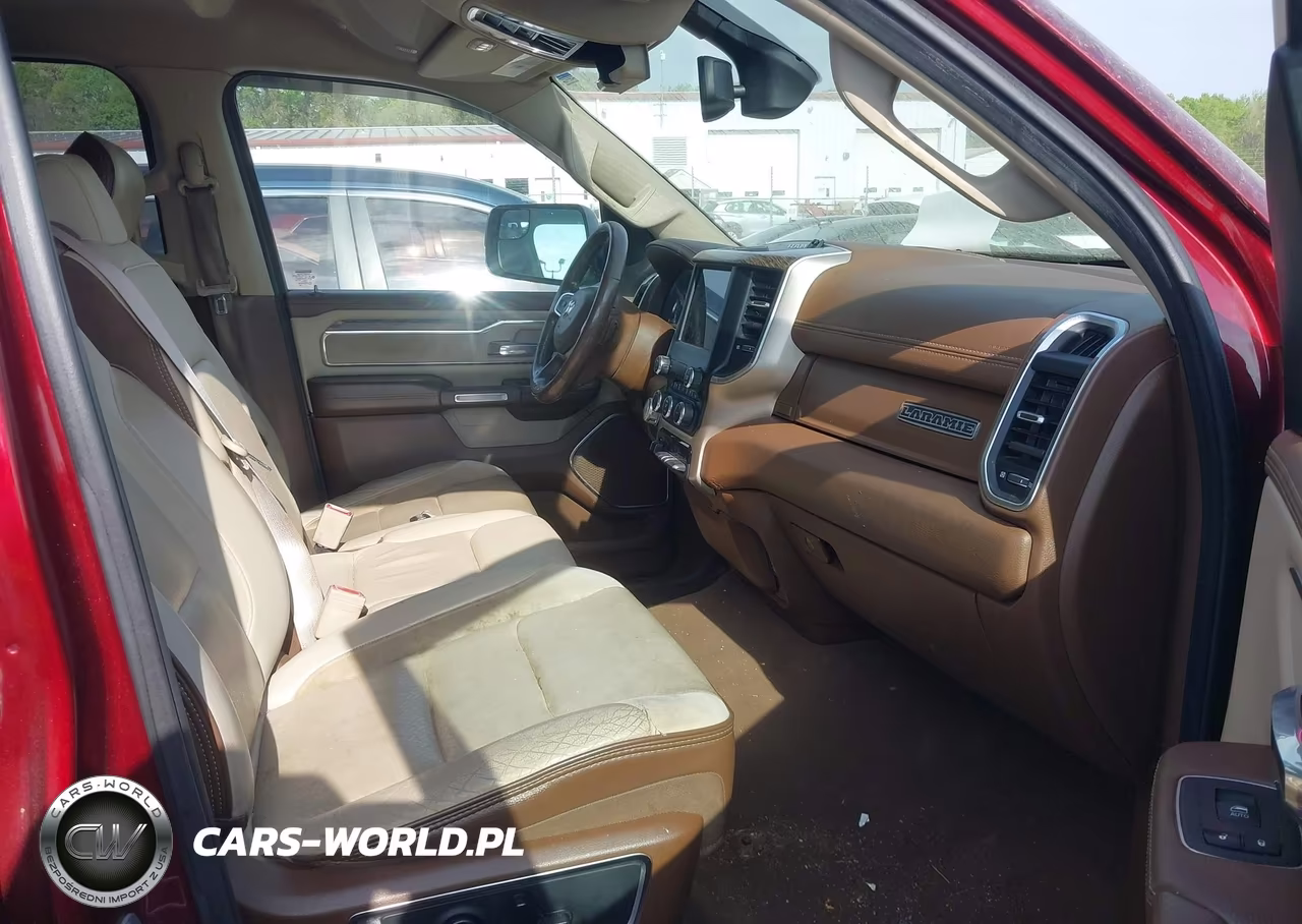2019 Ram 1500 Laramie 4X4 6'4 Box VIN:1C6SRFDT0KN751764 - 5
