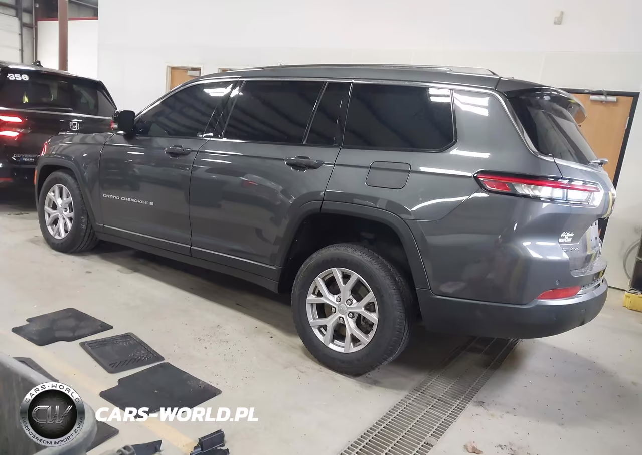 2021 Jeep Grand Cherokee L Limited 4X4 VIN:1C4RJKBG1M8159806 - 3
