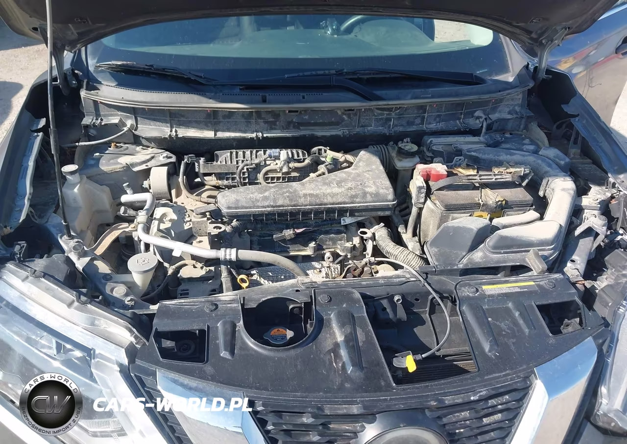 2018 Nissan Rogue S VIN:KNMAT2MT3JP576749 - 10