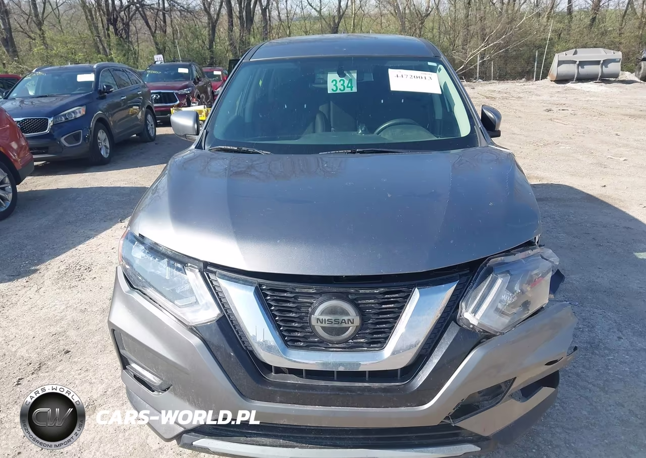 2018 Nissan Rogue S VIN:KNMAT2MT3JP576749 - 12