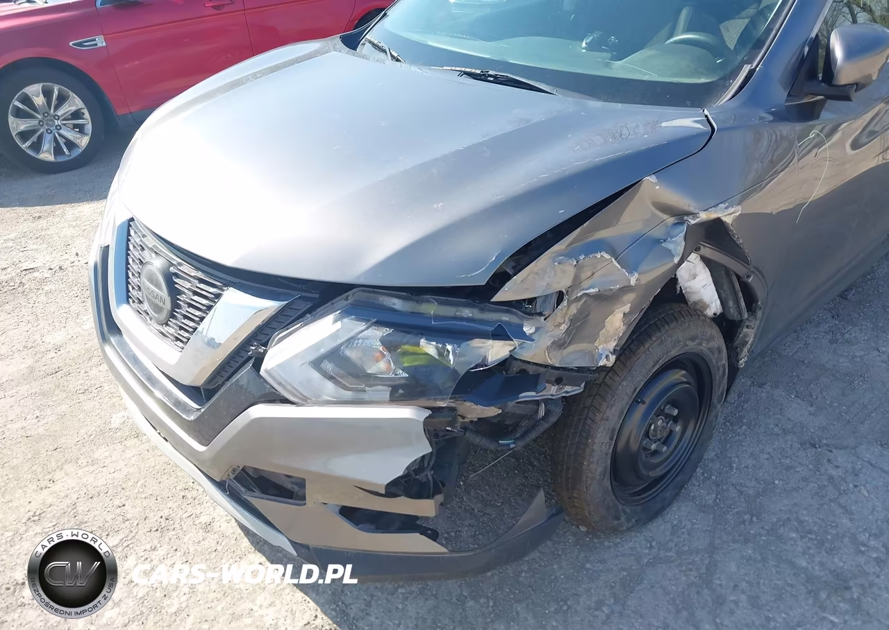 2018 Nissan Rogue S VIN:KNMAT2MT3JP576749 - 6