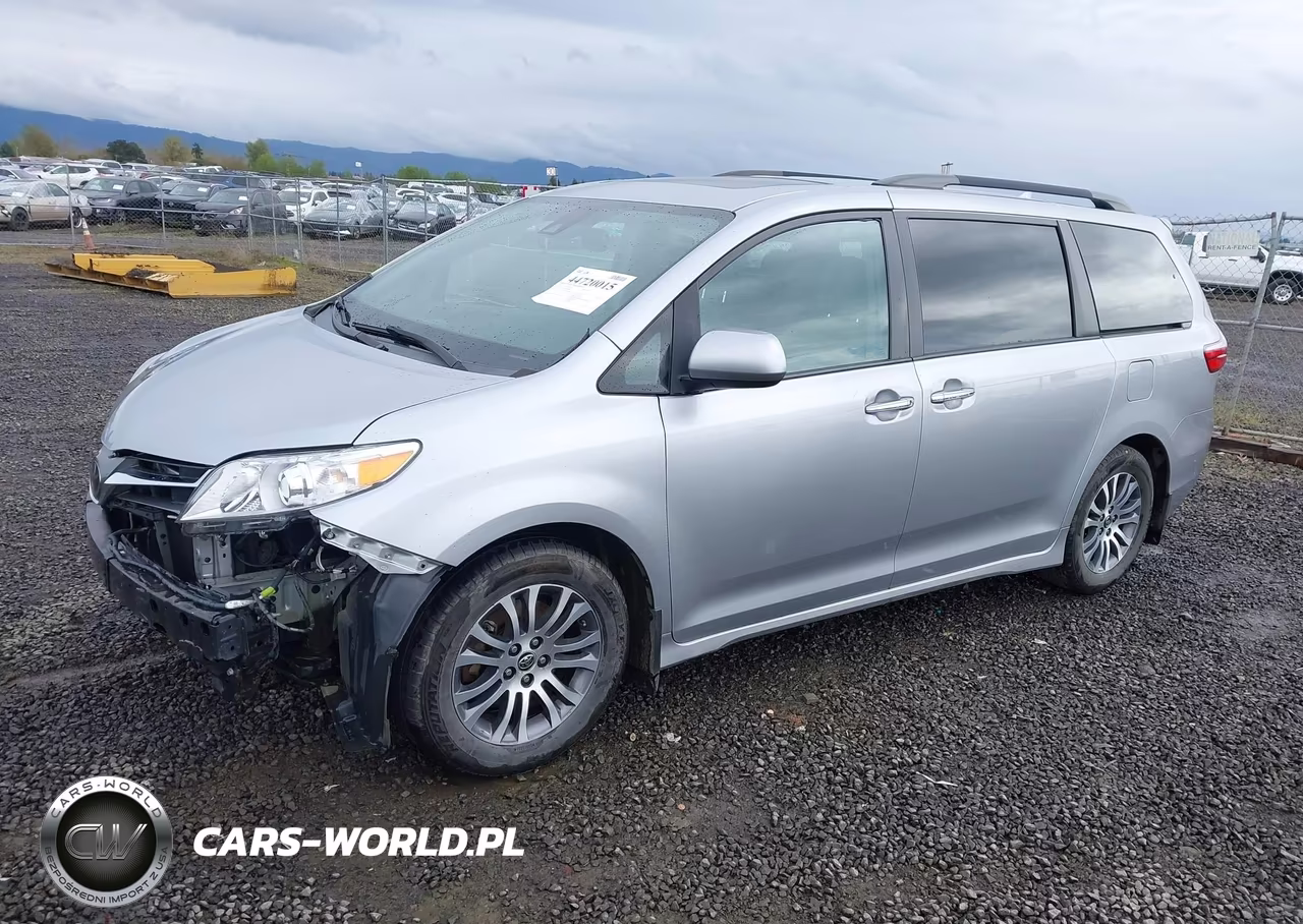 2018 Toyota Sienna Xle Premium 8 Passenger VIN:5TDYZ3DCXJS935684 - 2