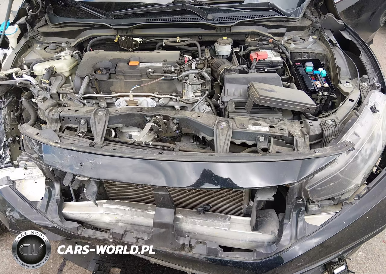 2020 Honda Civic Sport VIN:19XFC2F86LE028066 - 10