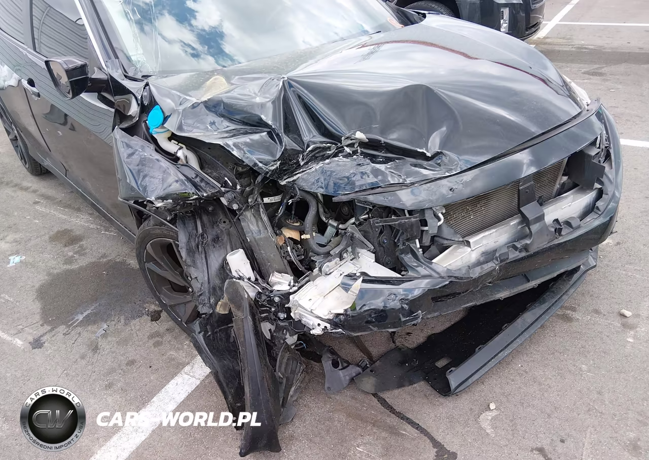2020 Honda Civic Sport VIN:19XFC2F86LE028066 - 6