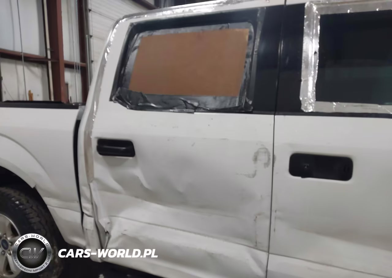 2018 Ford F-150 Xlt VIN:1FTEW1EPXJFC83022 - 6