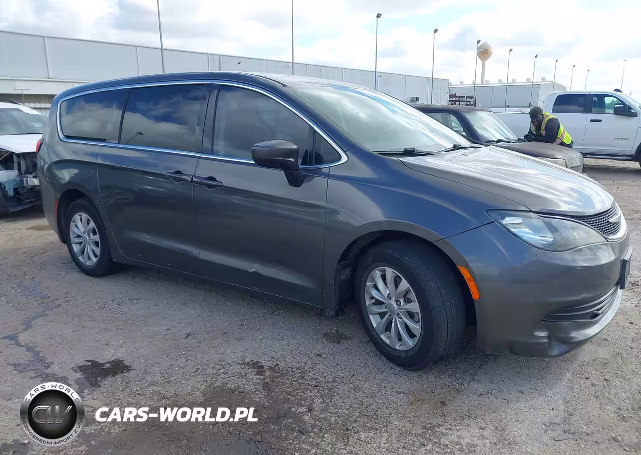 2017 Chrysler Pacifica Touring