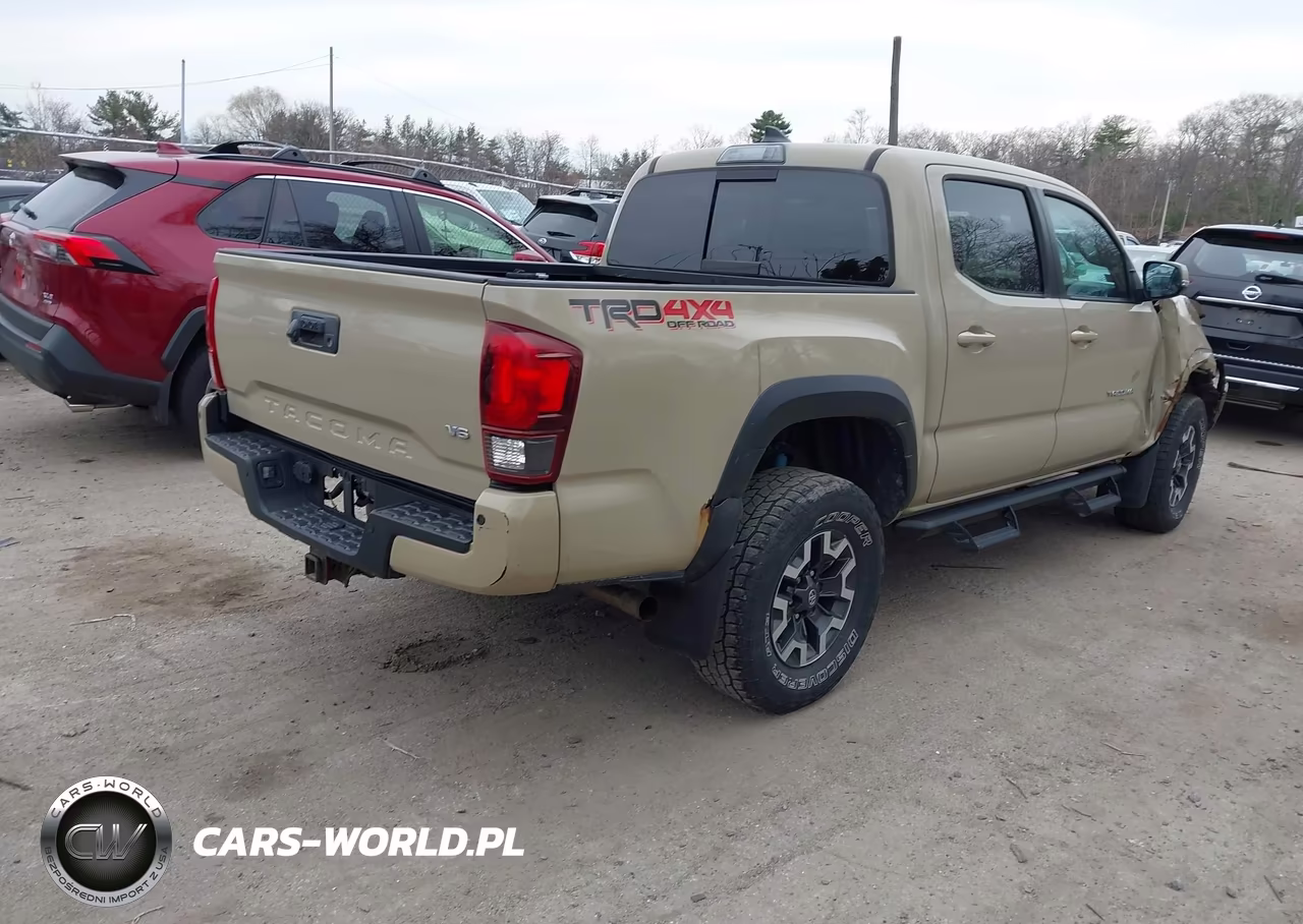 2019 Toyota Tacoma Trd Off Road VIN:3TMCZ5ANXKM276132 - 4