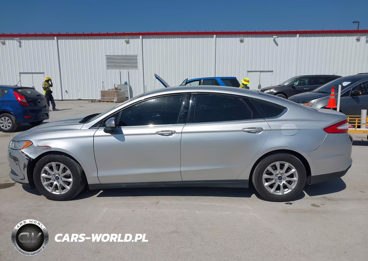 2016 Ford Fusion S VIN:3FA6P0G72GR280187 - 14