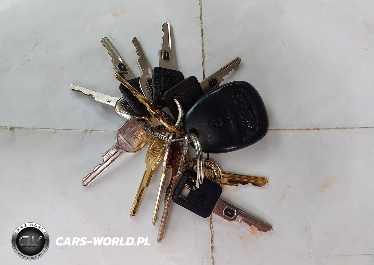 1998 Cadillac Deville Standard VIN:1G6KD54Y7WU781811 - 11