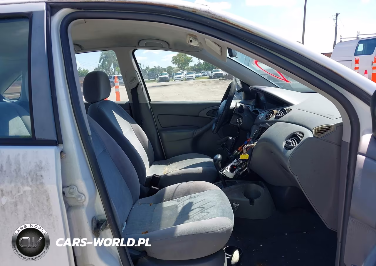 2001 Ford Focus Lx VIN:1FAFP33P01W123978 - 5