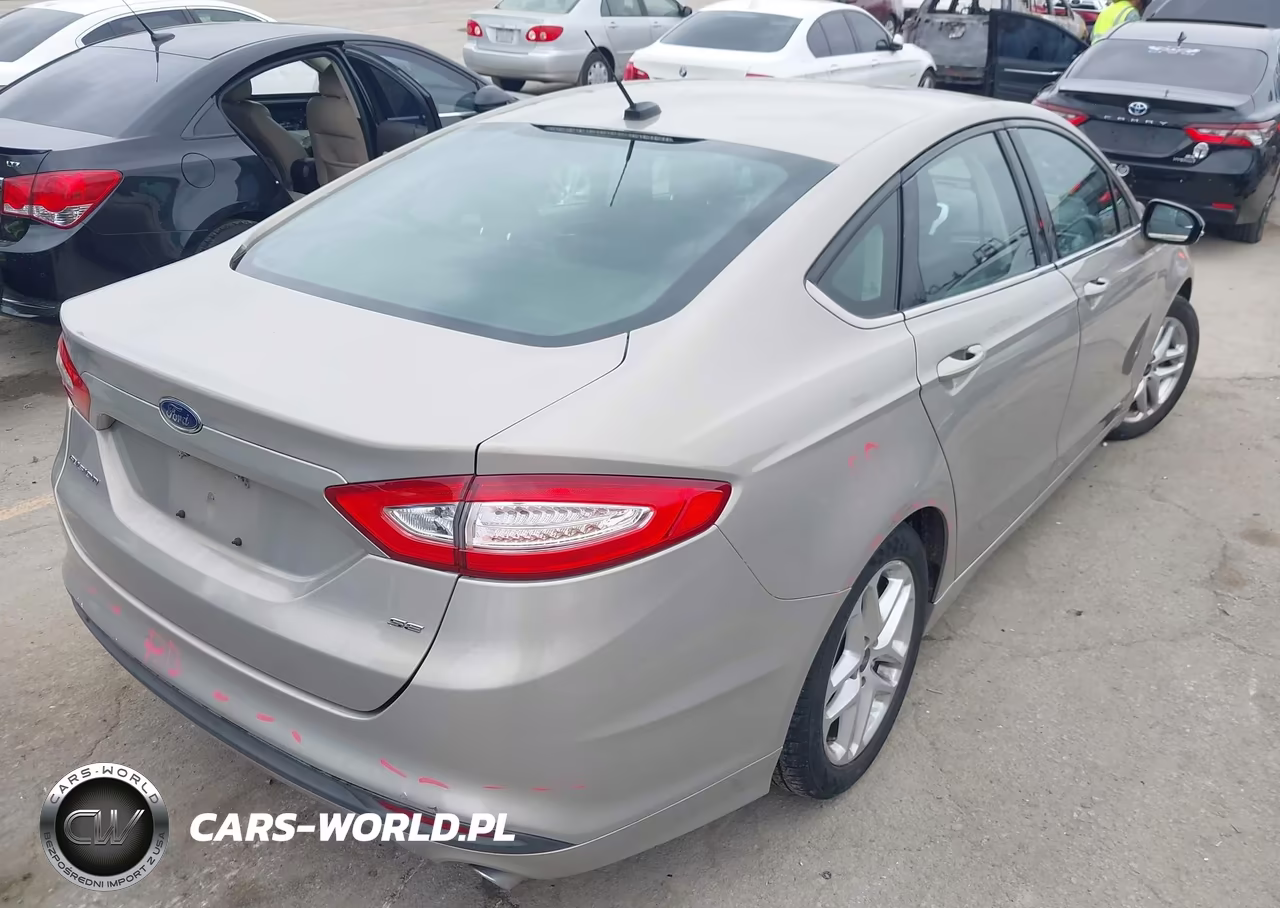 2015 Ford Fusion Se VIN:3FA6P0H7XFR128462 - 4